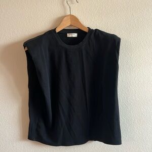 Babaton Shoulder padded tee
